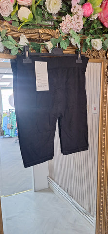 Anti chafing shorts Onesize 14-24 £6.99