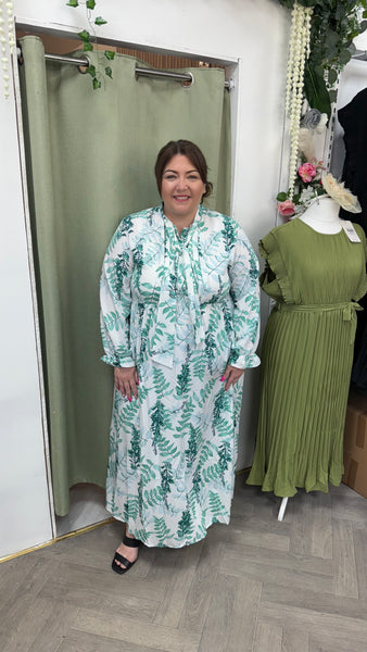 Sophie onesize 16-22 £19.99