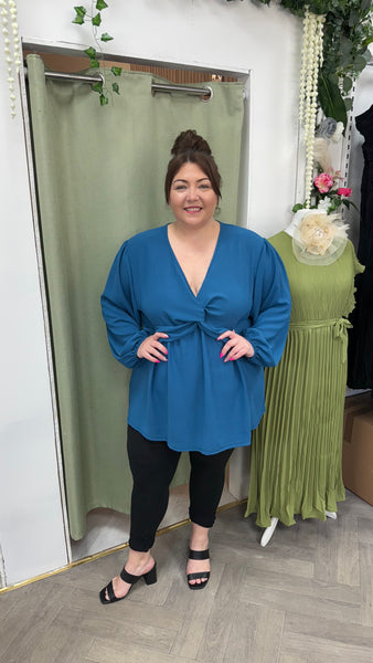 Lindsey knot onesize 22-28 £11.99