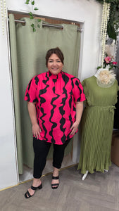 Nicola onesize 18-24 £12.99