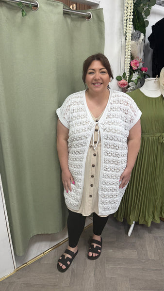 Remi white £24.99 onesize 16-26