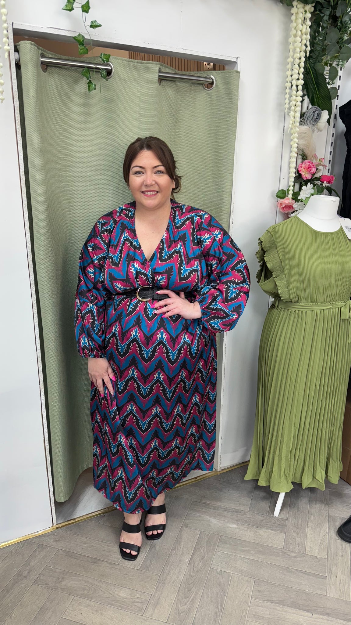 Sarah Onesize 16-24 £15.99