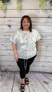 Jess white Onesize 16-22 £23.99