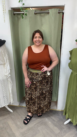 Skirt onesize 16-24 £23.99