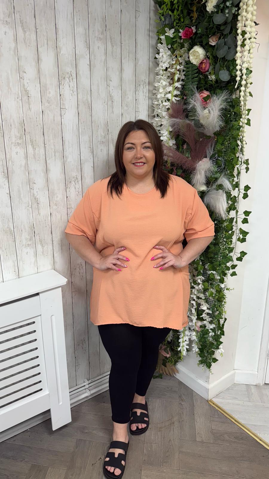 Leah peach Onesize 16-24 £19.99