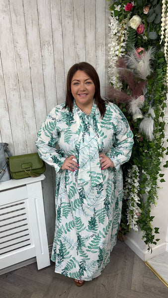 Sophie onesize 16-22 £19.99