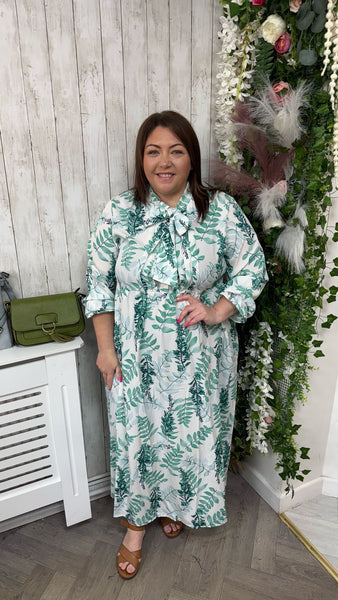 Sophie onesize 16-22 £19.99