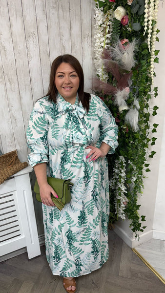 Sophie onesize 16-22 £19.99