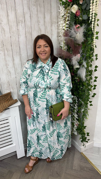 Sophie onesize 16-22 £19.99