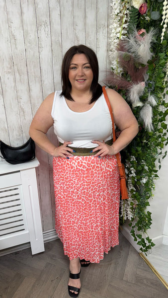 Skirt Peach Onesize 16-24 £24.99