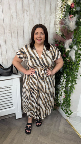 Joanne Onesize 16-28 £29.99