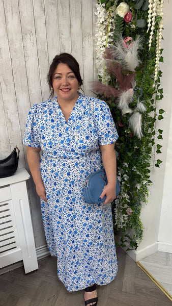 Claire Onesize 18-24 £29.99