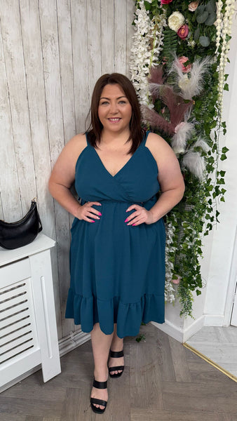 Jess Onesize 16-24 £24.99