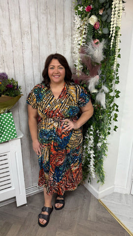 Claire Onesize 16-28 £29.99