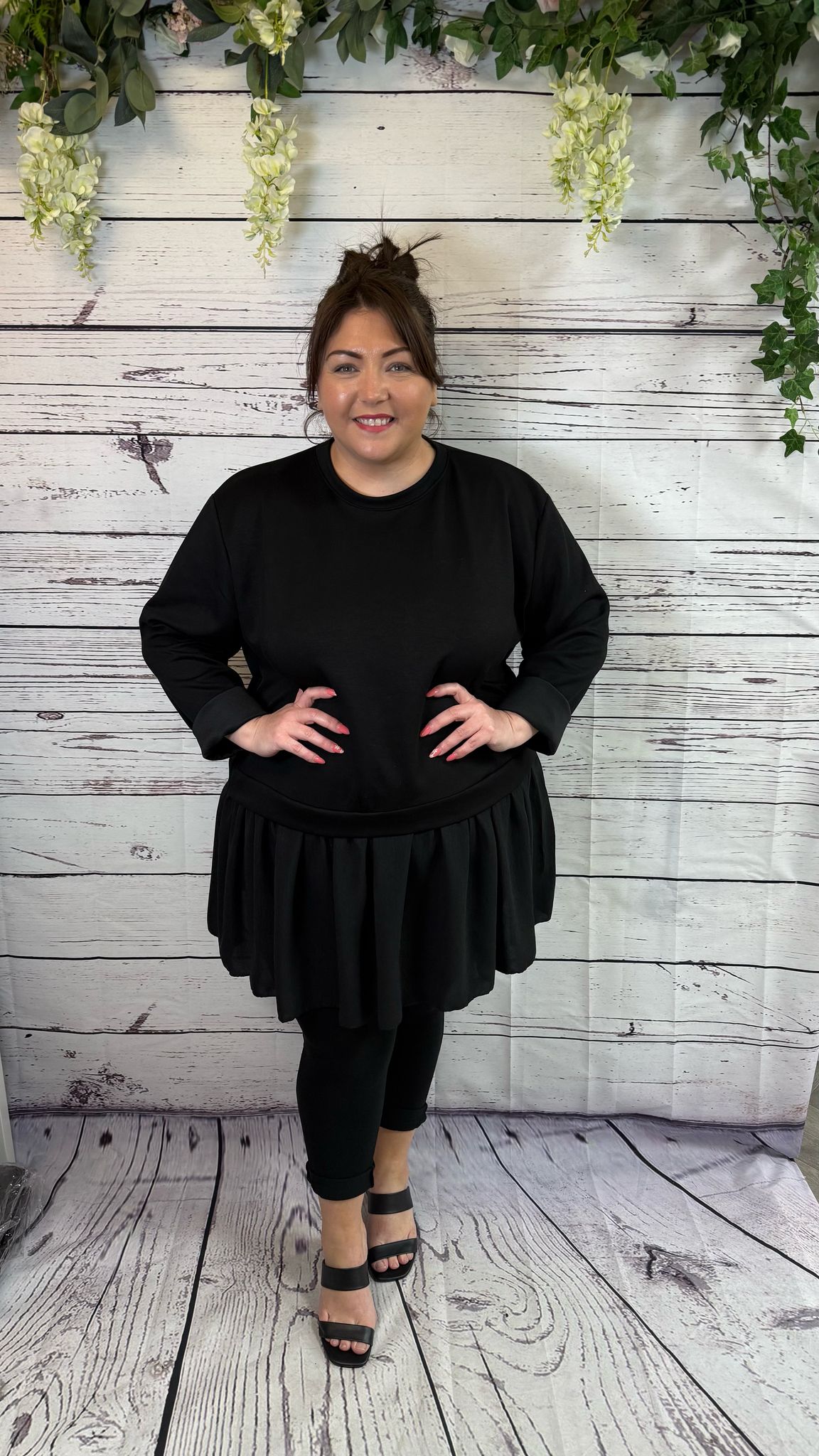 Bethan Onesize 20-24 £12