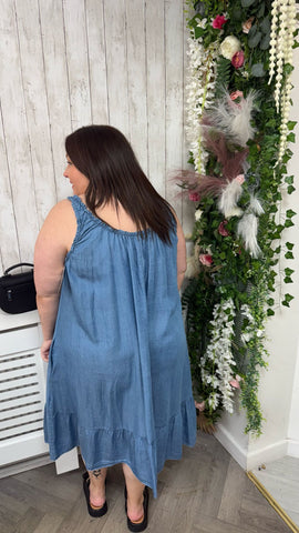 Denim dress onesize 20-26 £24.99