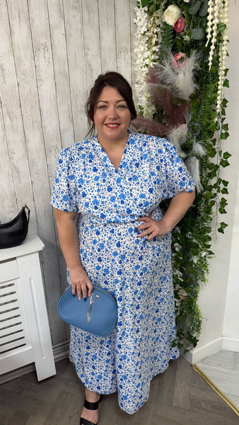 Claire Onesize 18-24 £29.99