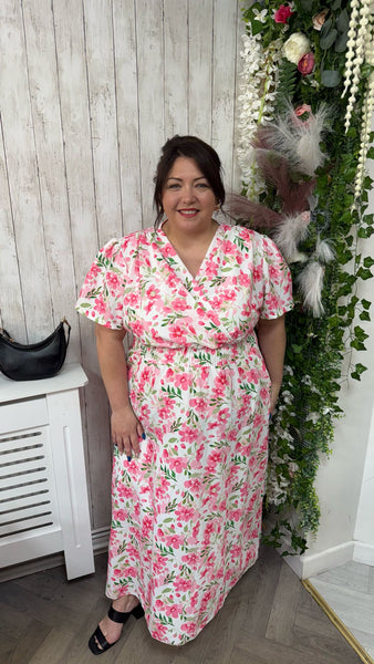 Kelly Onesize 18-24 £29.99