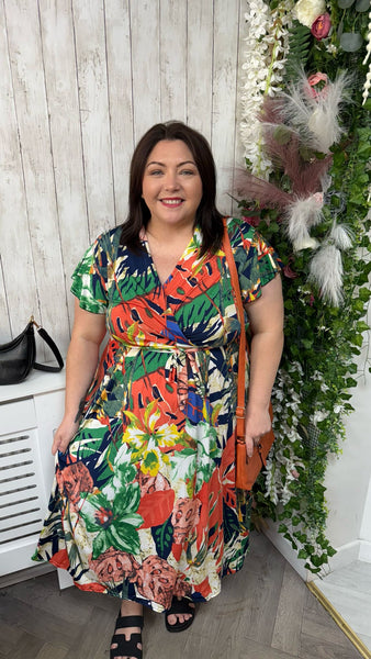 Gina Onesize 16-28 £29.99