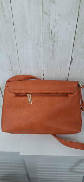 Amy crossbody £18.99