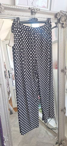 Wide leg trousers Onesize 12-20 £18.99