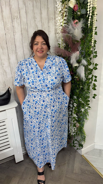 Claire Onesize 18-24 £29.99