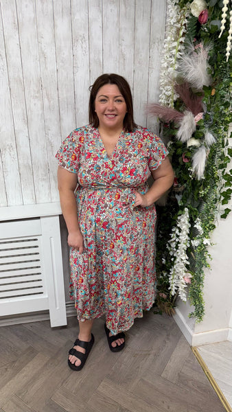 Lilly Onesize 16-28 £29.99