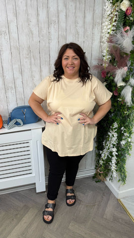 T-shirt Onesize 16-24 £15.99